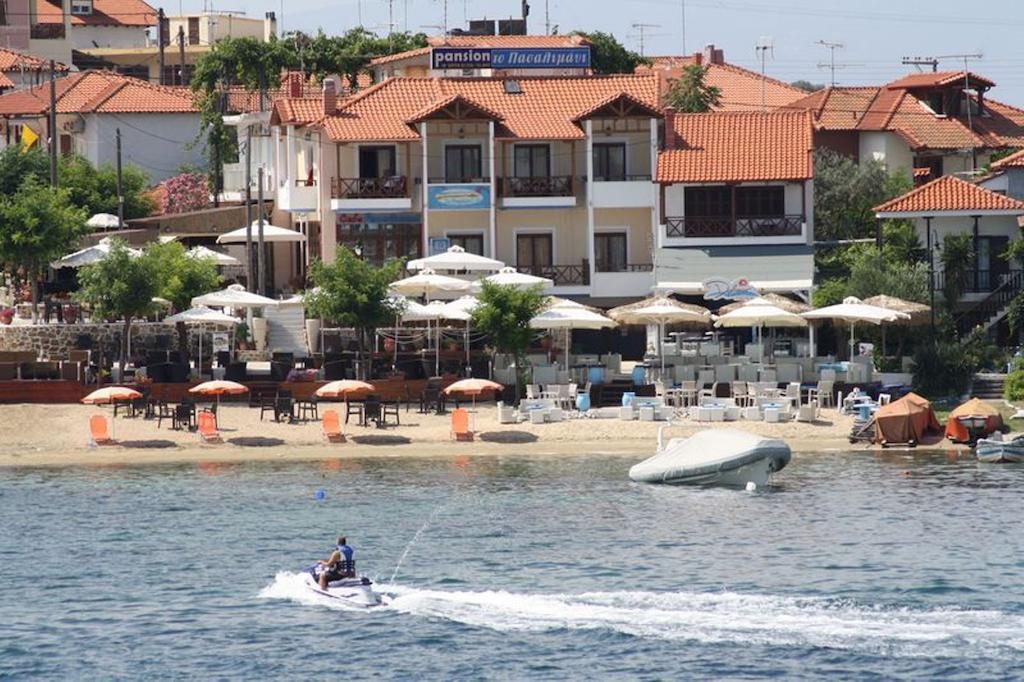 Pansion Pasalimani Hotel Amulianí Kültér fotó